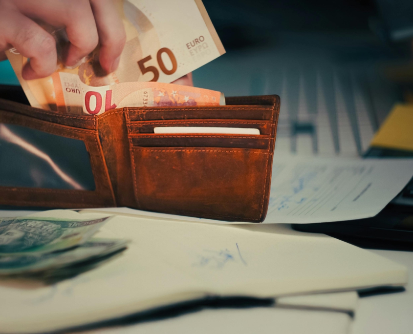 pexels-jakubzerdzicki-34975711